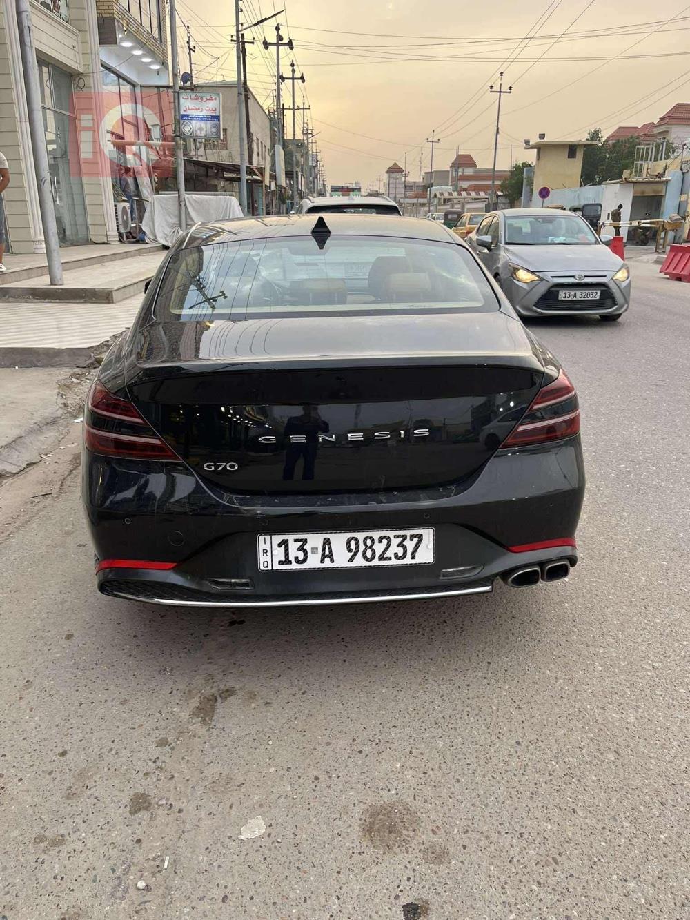 Genesis G70